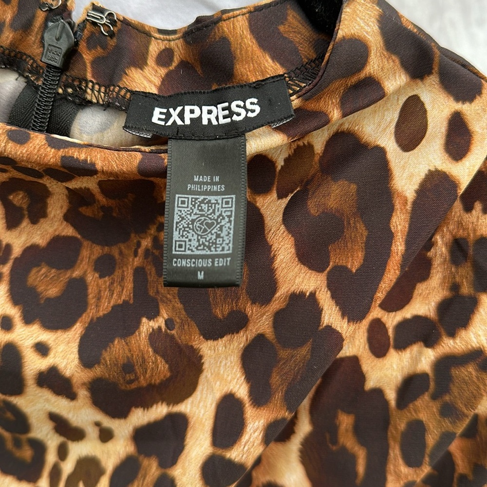 Express Maxi Dress - Picture 4 of 4